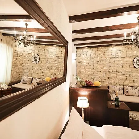 Luxury Center Angels Rm * Zara